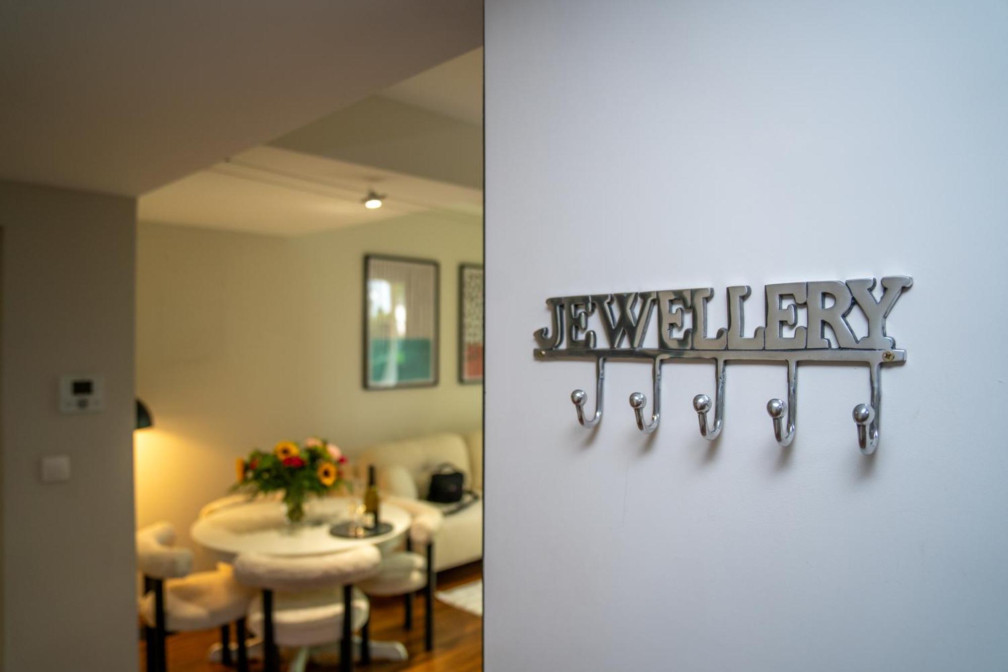 Premium Apartments By Wawel Castle 크라쿠프 외부 사진